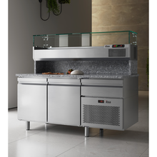 Charger l'image dans la galerie, ILSA - Table à pizza 2 portes sur roulettes EN60x40 pour bacs à pâtons - Saladette GN 1/3