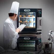 Cargue la imagen en la galería, UNOX - BakerTop Plus - Four à convection 6 x EN600/400 - Gauche Vision