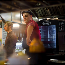 Carica l'immagine nel visualizzatore di Gallery, UNOX - ChefTop Plus - Combisteamer 3 x GN 1/1 - Gauche Vision - EcoGastro