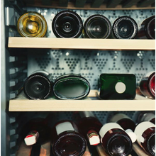 Cargue la imagen en la galería, Cave à vin - 100 litres - avec 1 porte vitrée
